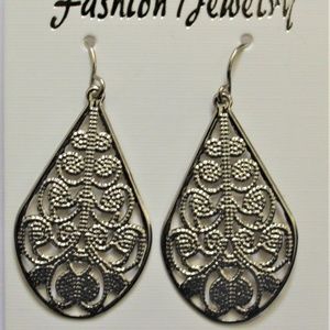 Silver Filligree Tear Shaped Drop